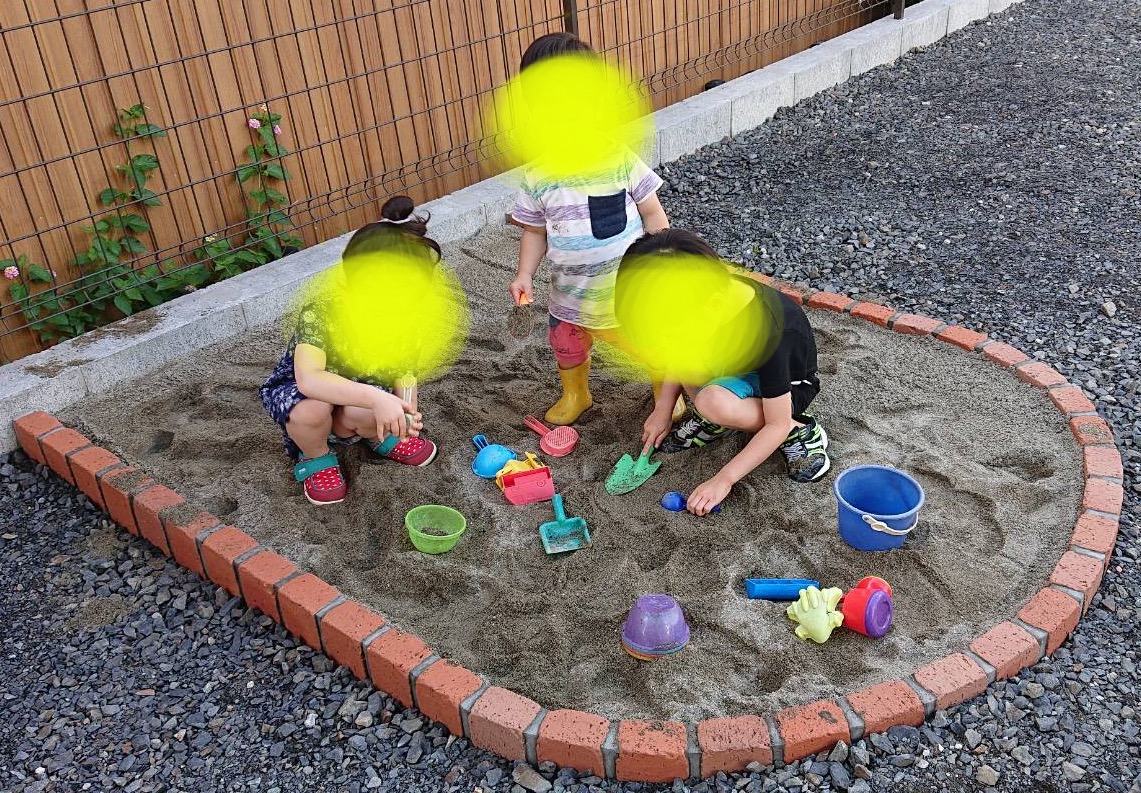 子供たちが遊べる砂場スペース～施工事例～