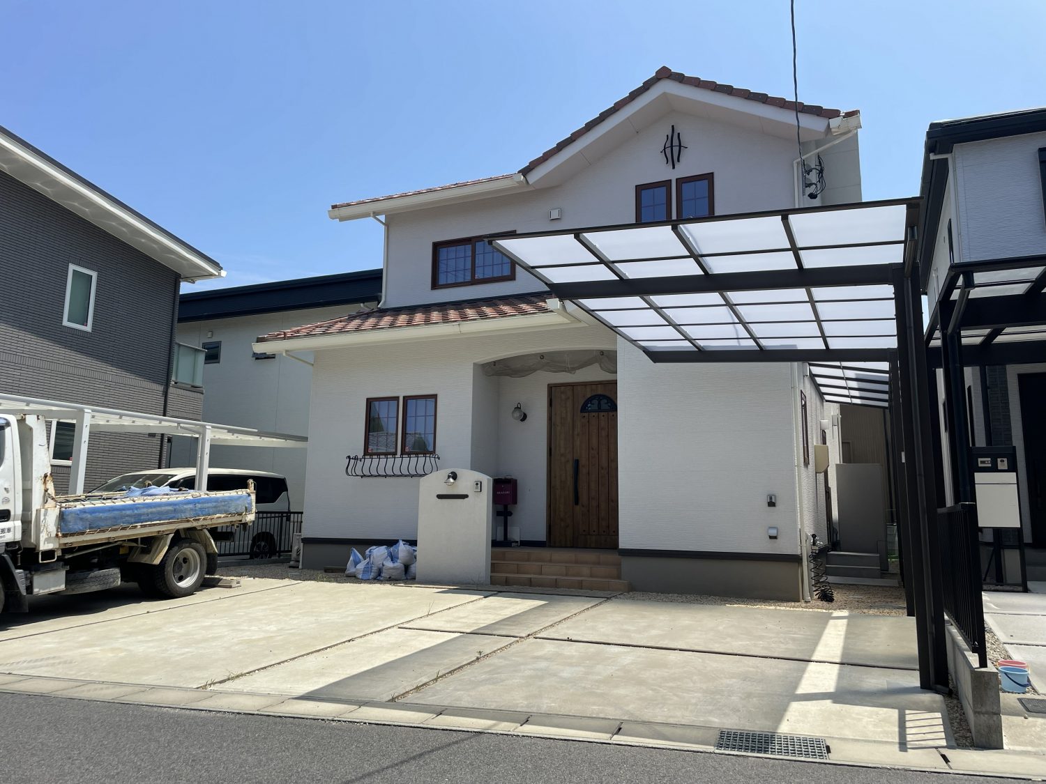 バランスの良いカーポート「ネスカF」